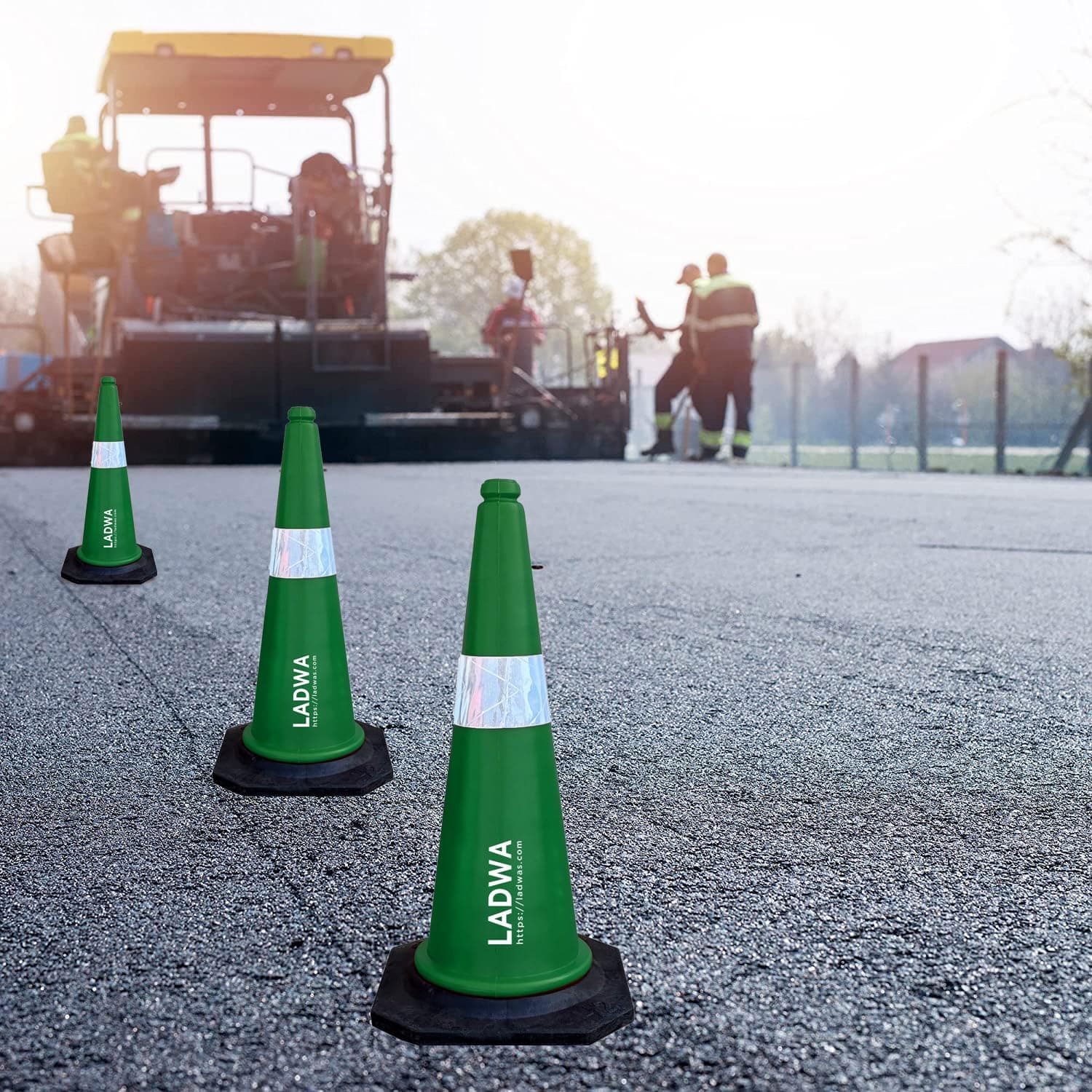 LADWA 750mm Impact Resistant Road 1 Traffic Safety Green Cones + 1 mtr chain + 1 Hooks. view 5