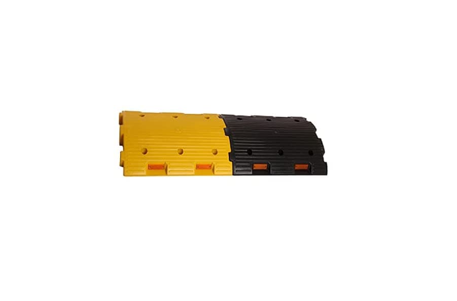 LADWA 1 Mtr 50mm Heavy Duty Plastic Road Hump Safety Speed Breaker in Black & Yellow Colour for High Visibility